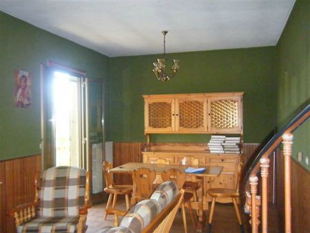 Sala lato credenda rustica