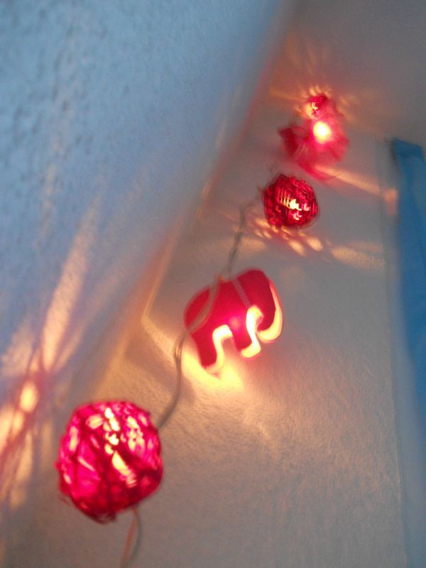 Petite guirlande lumineuse pour illuminer la chambre de ma ... Chambre lumineux