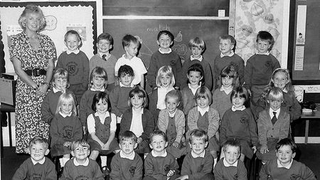 594000-110603-aus-news-pic-dunblane-primary-massacre