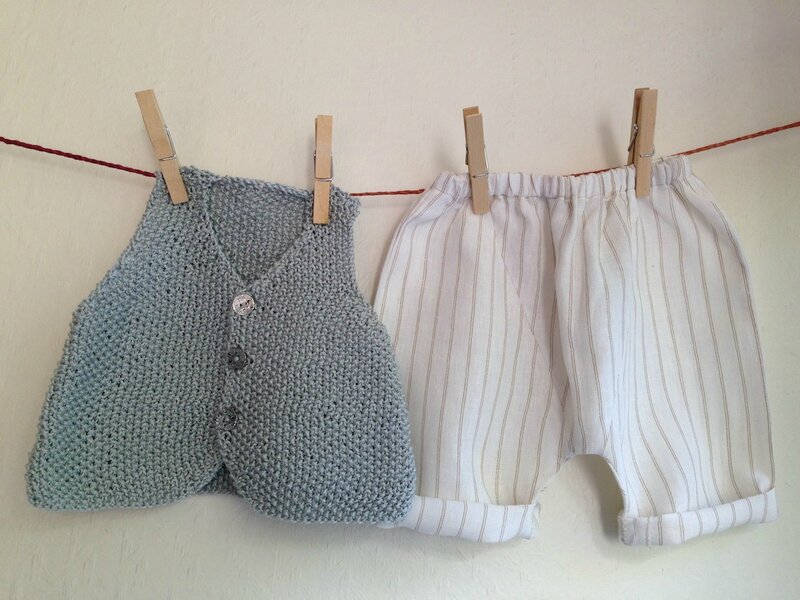 sarouel et gilet gris