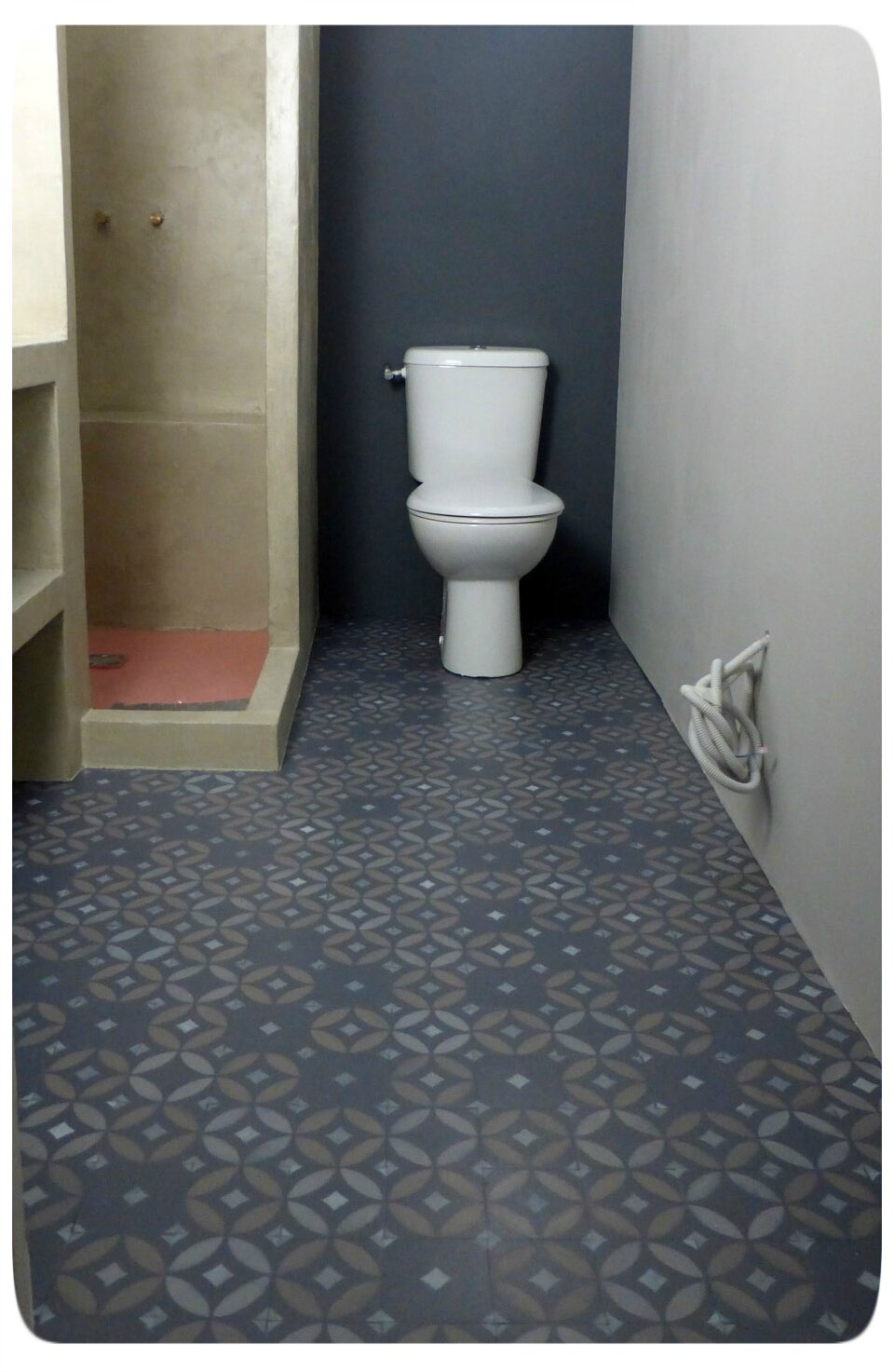 Mes carreaux ciment "pour de faux" étape2 les chosettes