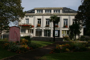 Mairie_St_Br_vin_les_pins
