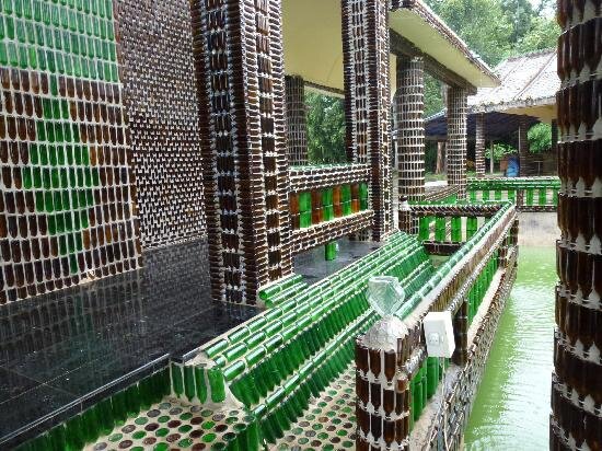 bottle wat-larn-kuad-beer-bottle