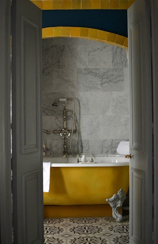 Inspirations... les baignoires à pattes de lion sonia saelens déco Idées Baignoires Retro