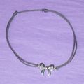 b) Argent massif - Noeud / Silver Bow