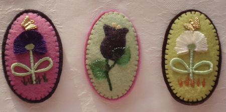 Broches fleurs