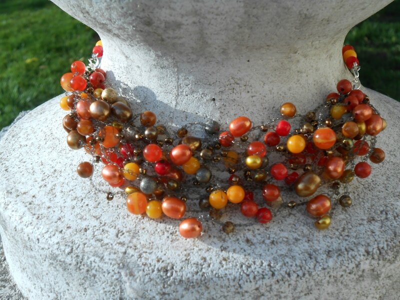 Collier crocheté (ref: CC001) : 50 euros