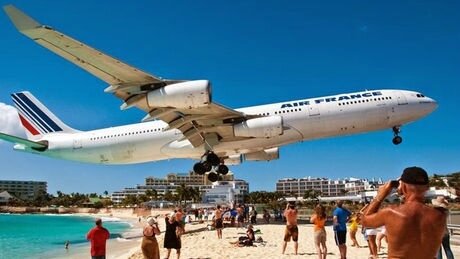 saint-martin-l-ouragan-irma-detruit-l-aeroport-international-princess-juliana_256769_w460