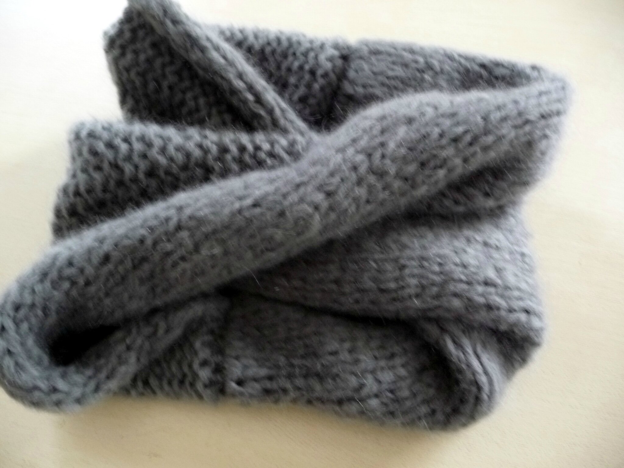 tricoter un snood avec des aiguilles nÂ°8
