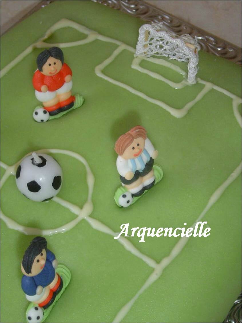 terrain de foot - Page 6 81662884_o