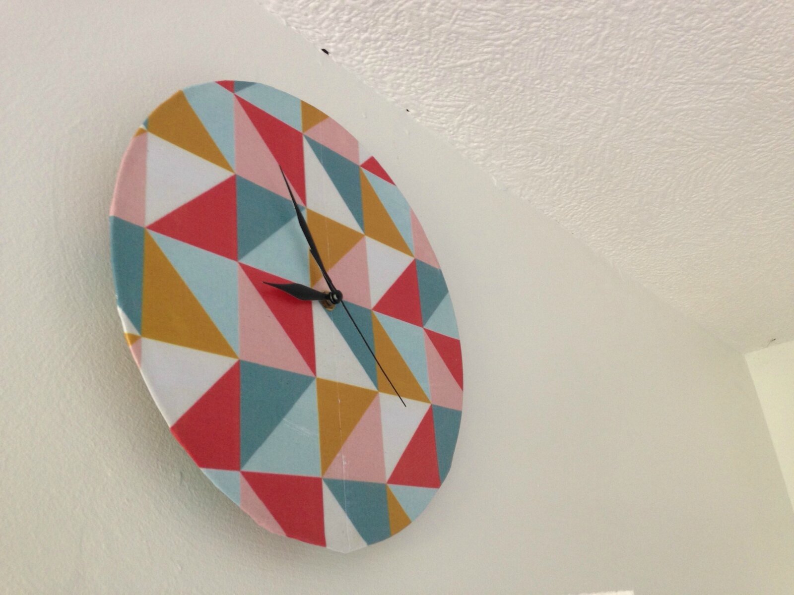 Diy : horloge les anne cuisinent