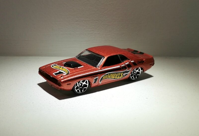 Dodge challenger de 1970 (Hotwheels 2017)