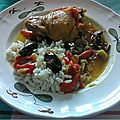 Tajine de poulet aux dattes et aux amandes