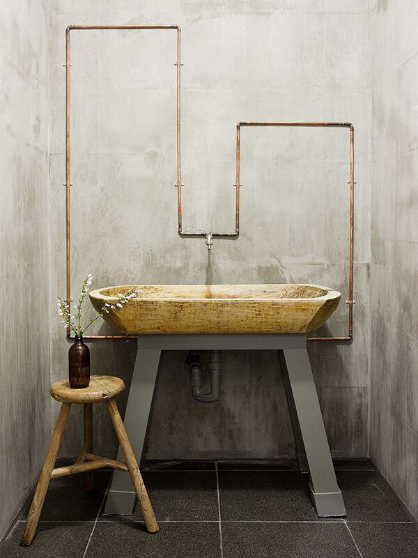 Rustic-Barn-Bathrooms-32-1-Kindesign