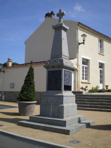 85120___Antigny