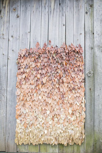 diy_backdrop_leaves
