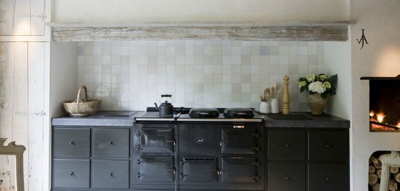 aga range - kitchen via Joris Van apers be as seen on linenandlavender net