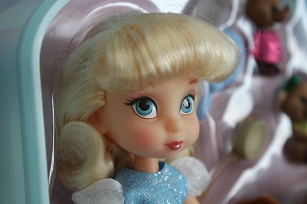 Poupée Barbie Cendrillon année 2011