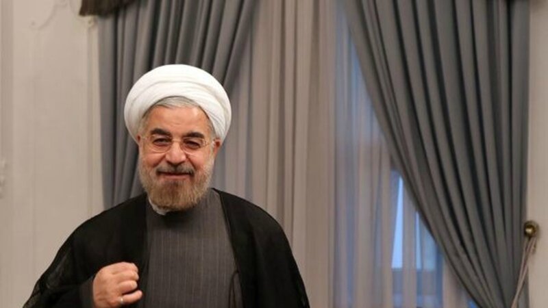 le-nouveau-president-iranien-hassan-rohani-dans-son-bureau-le-5-aout-2013-a-teheran_2533395