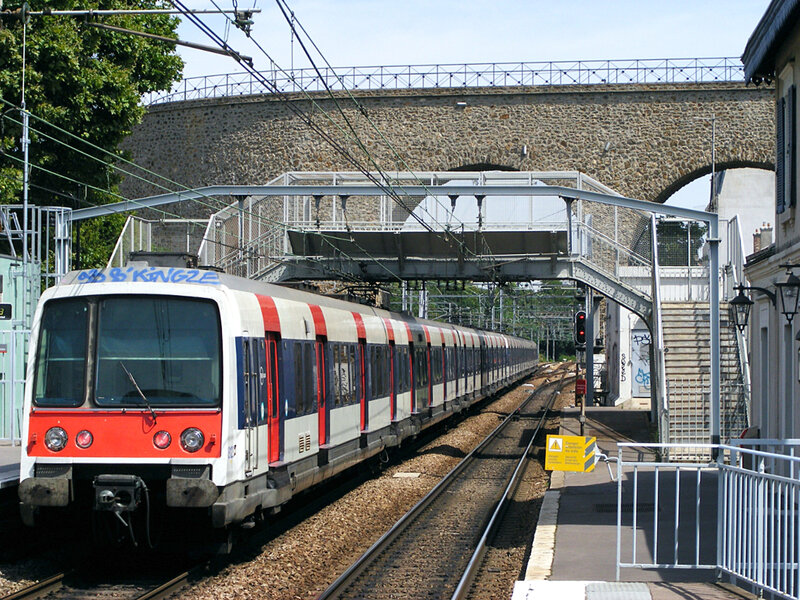 270611_MI79arcueil1