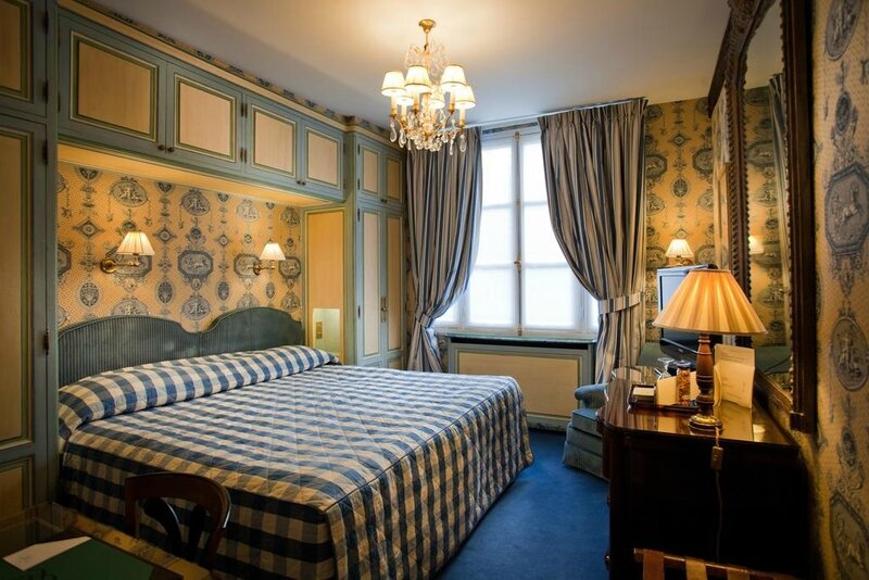 Interior+dEsign-+Glamorous HOTEL PARIS Duc de St Simon (38)