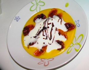 Soupe_d_agrumes_au_chocolat_blanc_et_cr_me_mascarpone__caramel_balsamique