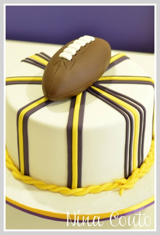 Gateau Football Americain Vikings Minnesota Atelier Des Gourmandises