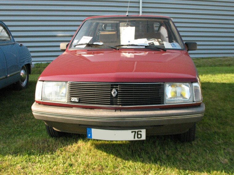 Renault18GTL4x4av
