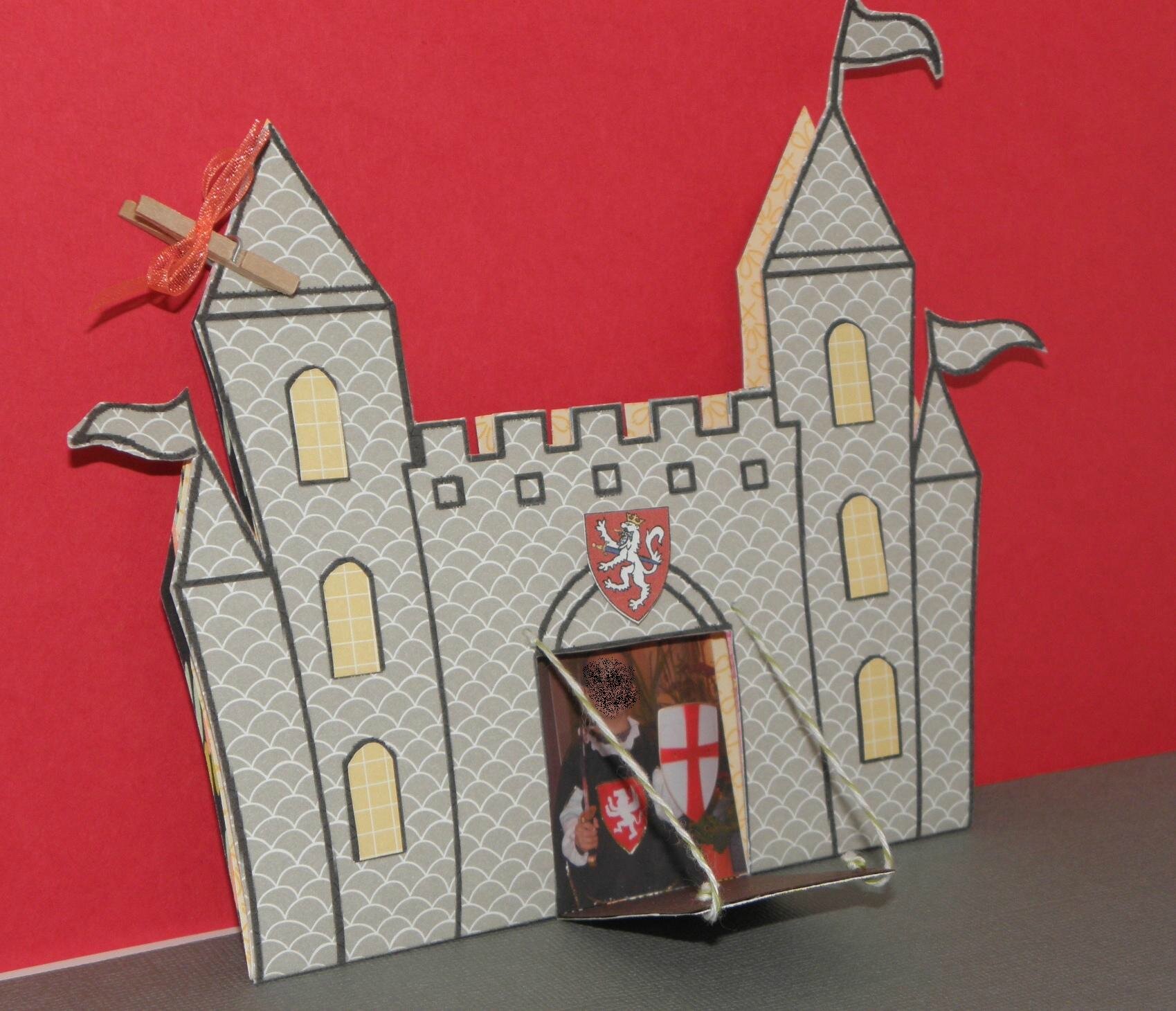 Une Carte Chateau Fort Sev Et Lolo Scrapent