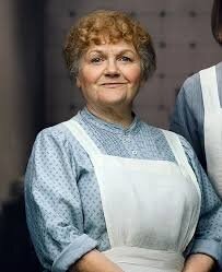 Résultat de recherche d'images pour "madame patmore"