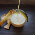 Smoothie avocat banane citron vert
