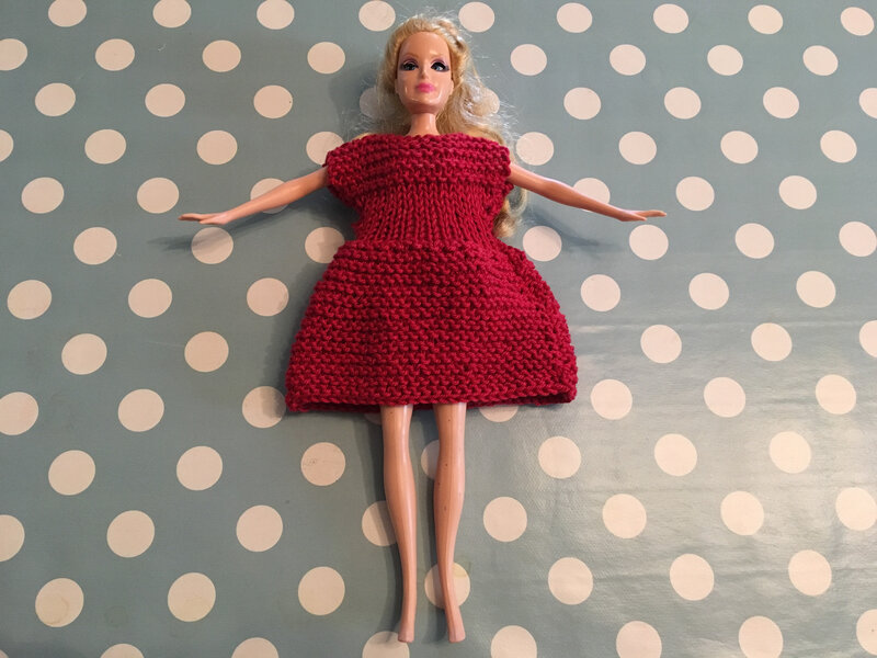 barbie robe rouge