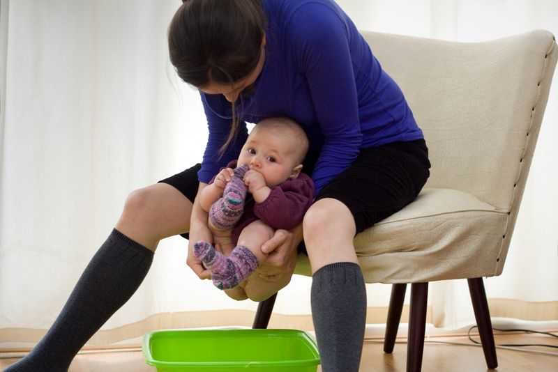 Comment Elever Un Bebe Sans Couches L Hygiene Naturelle Infantile Hni Un Bebe Une Odyssee