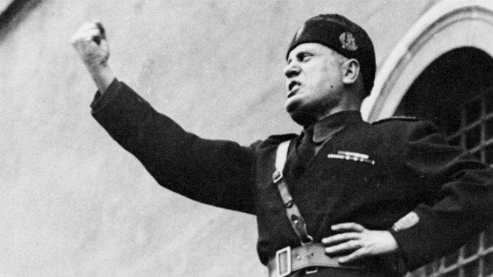 ob_91a246_ob-e72e8c-mussolini15