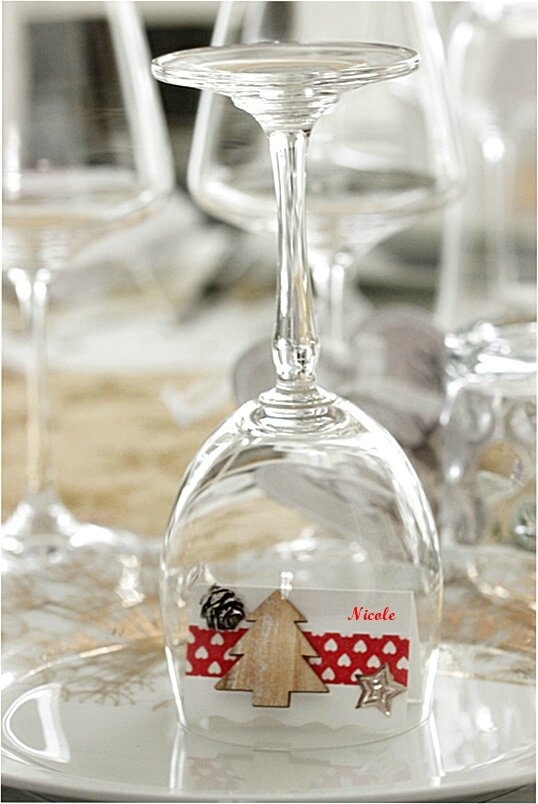 DIY marques verres originaux pour decoration table de noel