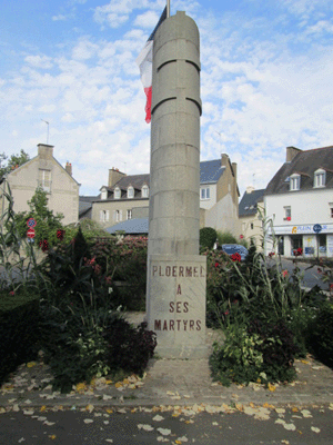 56800 - Ploermel - Monument pour la resistance