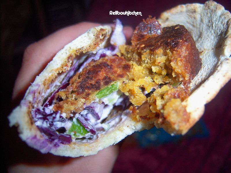 Ou la sauce Tarator se rappelle à mon esprit pour un wrap libanais