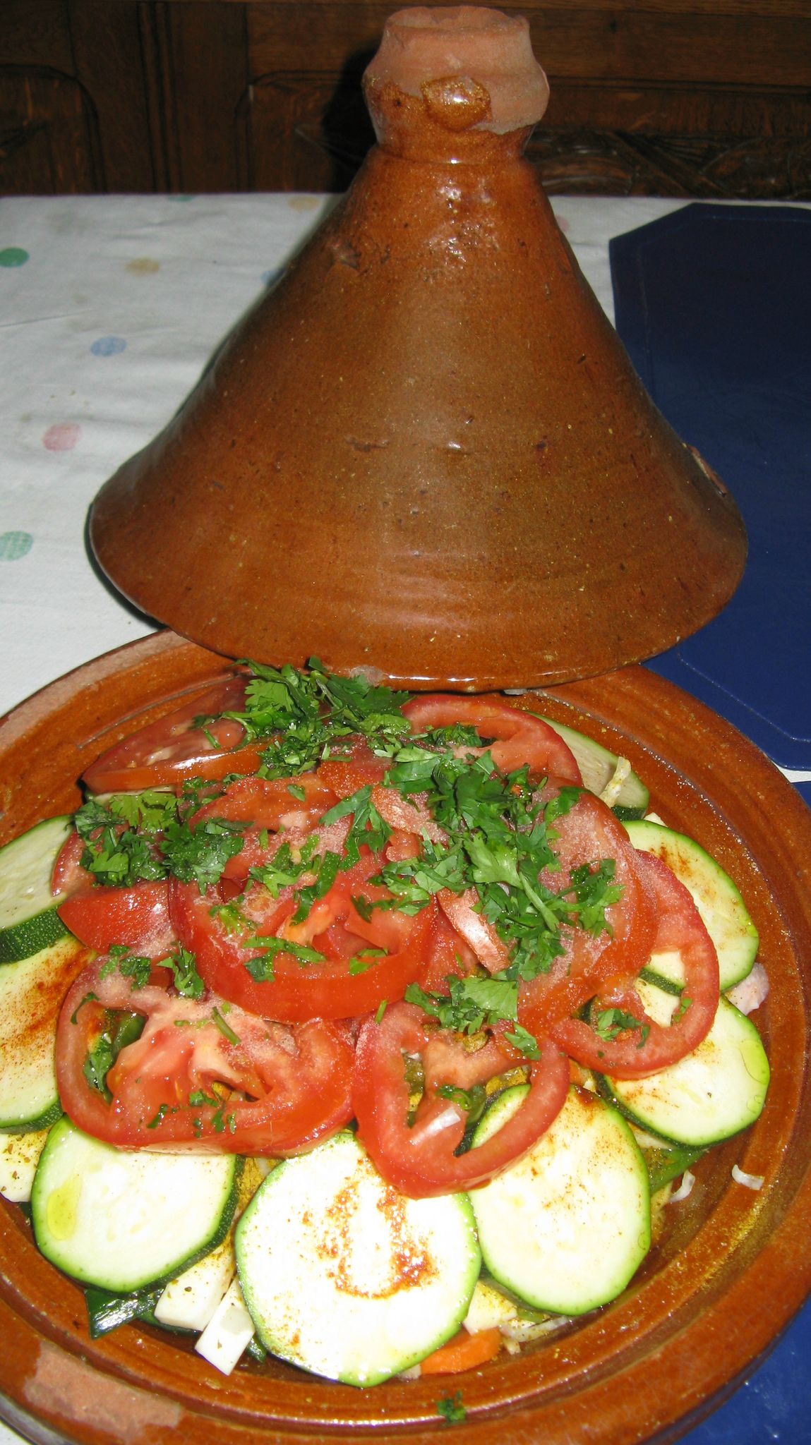 Côtelette D Agneau Au Four Marocaine Tajine de côtelettes d'agneau - Les marmites de Marphyl