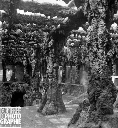 Exposition universelle 1867 Grotte de l'aquarium dans le jardin réservé