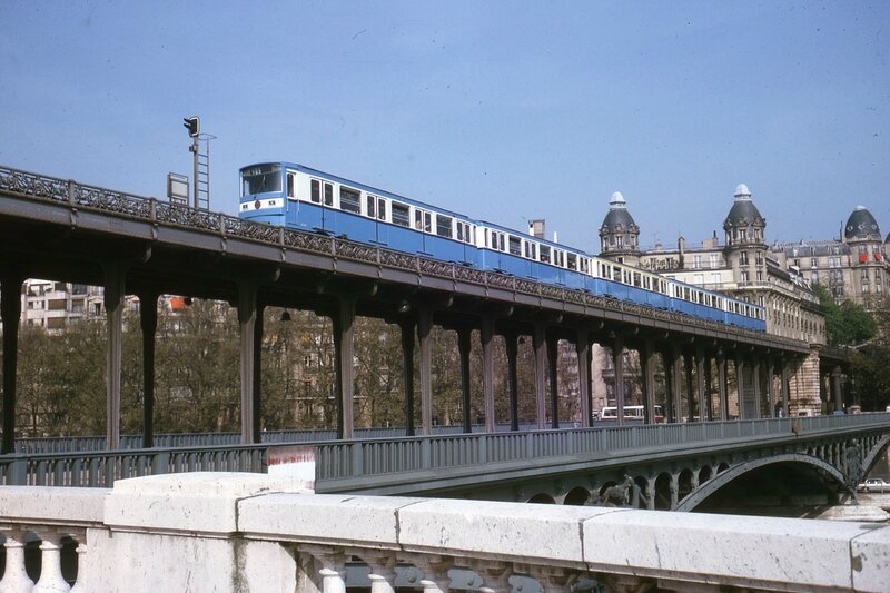 1975_MP73-6-bir-hakeim