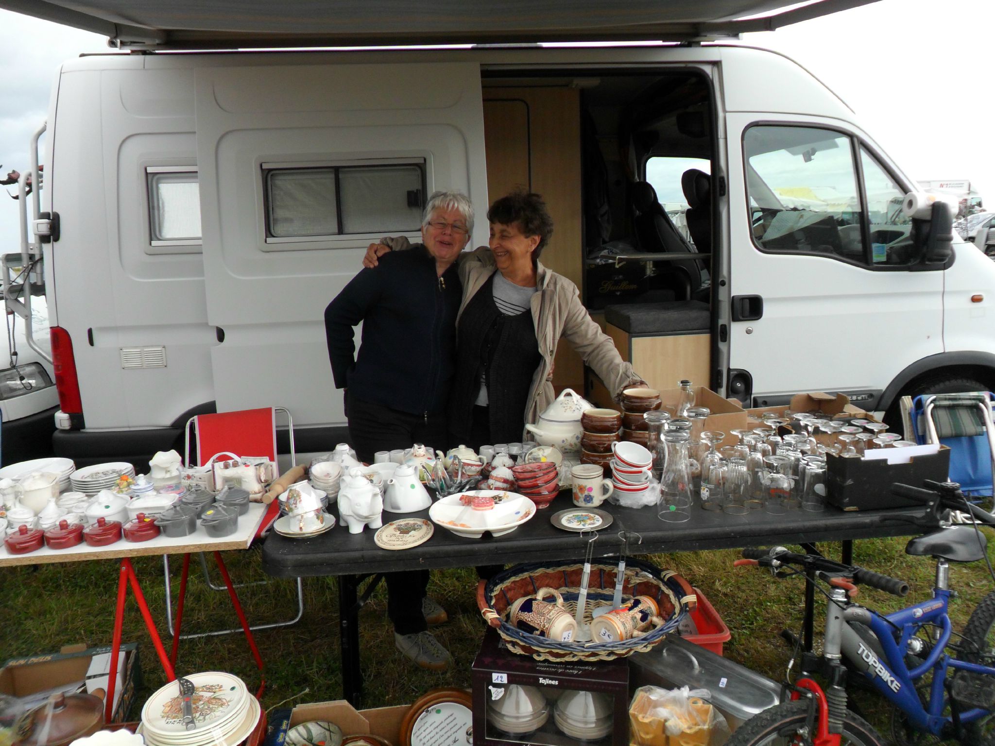 VIDE GRENIER DE SAINTBENOITDESONDES ADAMAH