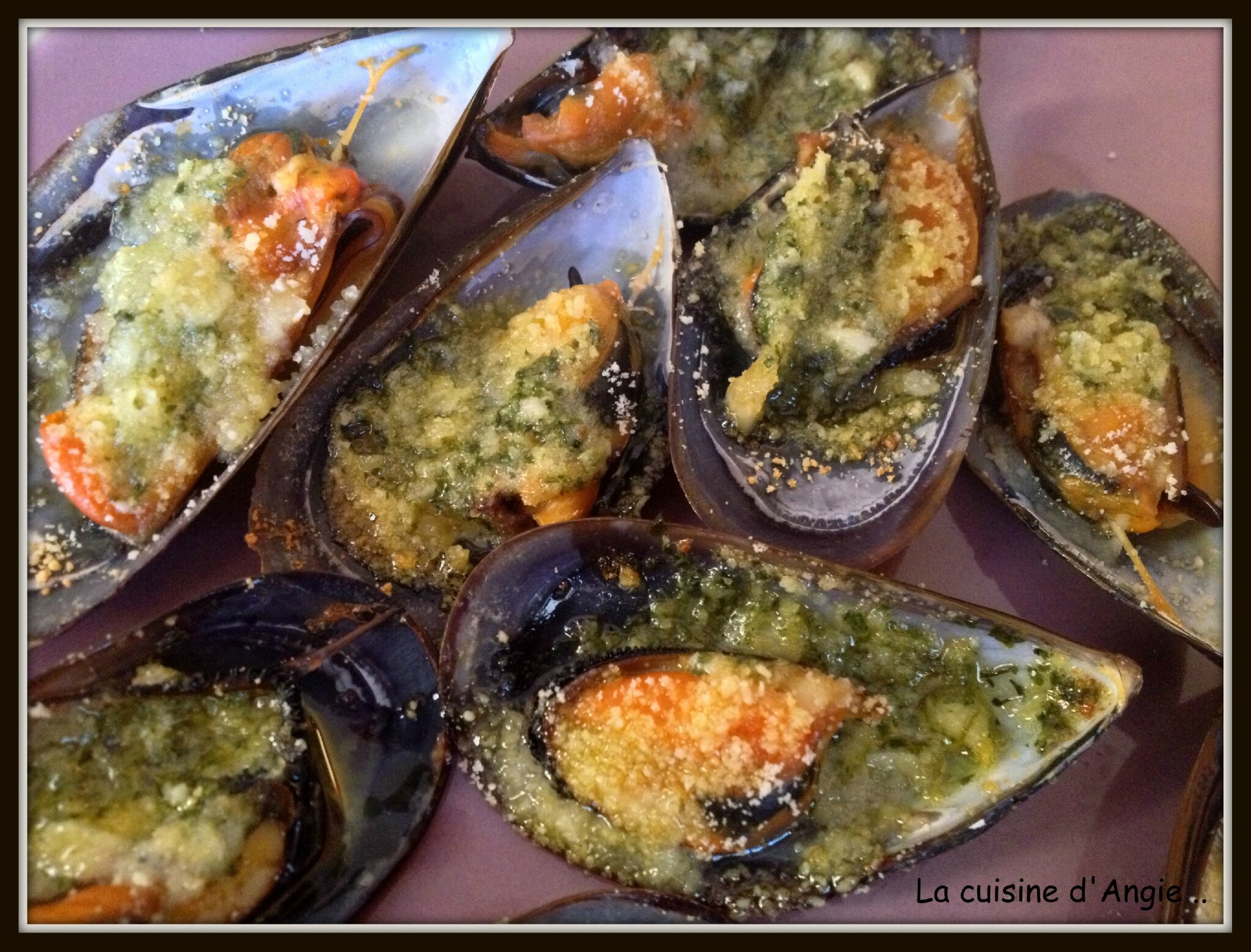 Moules Au Beurre D Escargots La Cuisine D Angie