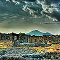 Ruins-of-Pompeii-and-Mount-Vesuvius