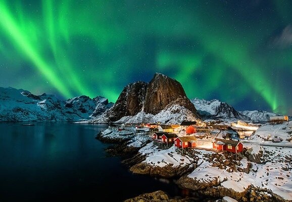 aurores-bor-ales-les-lofoten.1573383.w740