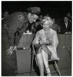 1952-MONROE__MARILYN_-_1952366