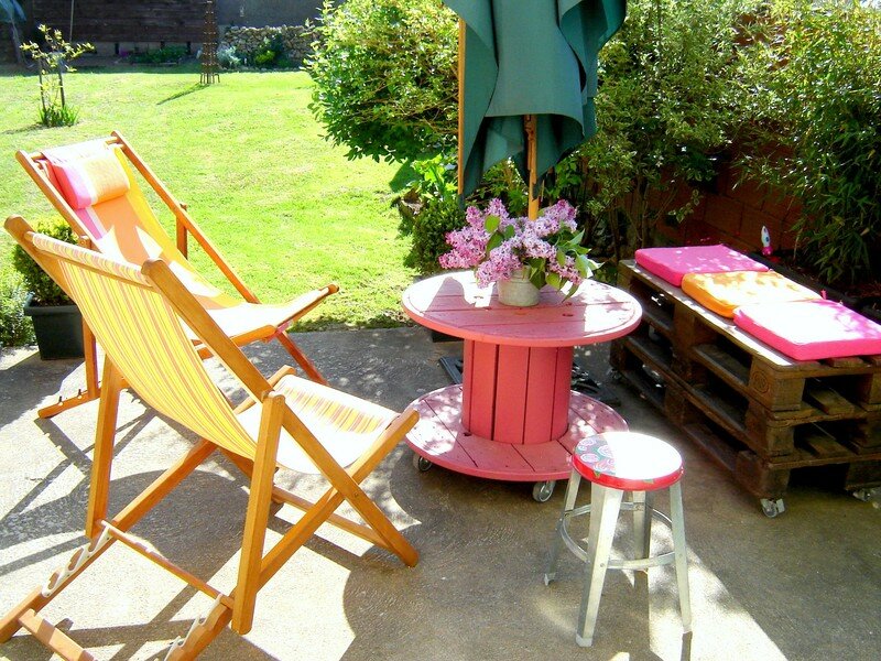 Un salon de jardin très récup\'... - Jardinement Vôtre Un salon de jardin très récup\'... - Jardinement Vôtre