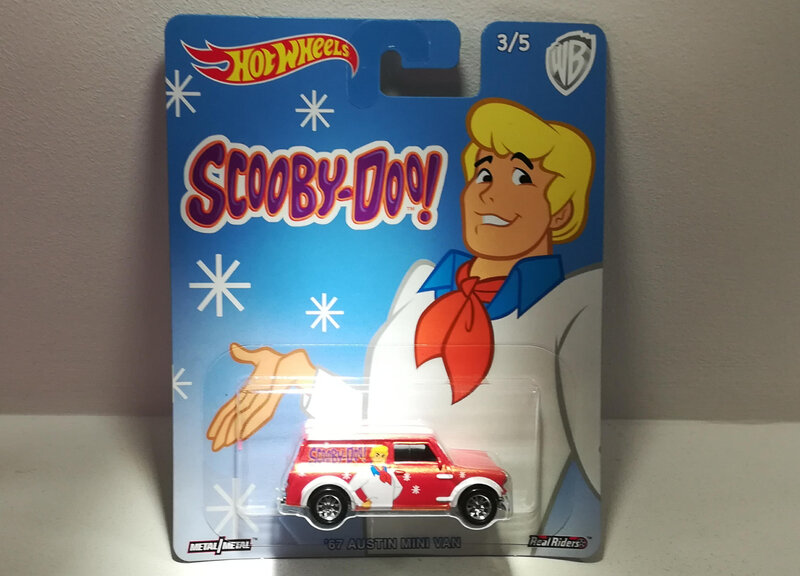 Austin Mini Van de 1967 (Scooby-Doo) Hotwheels)