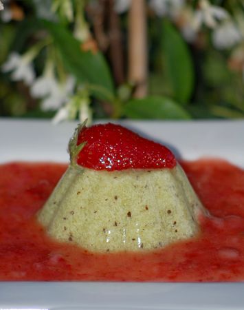Flans_de_kiwis_agar_agar__coulis_de_fraise_022