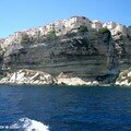 Bonifacio - La falaise et ses surplombs de plus de 6 m