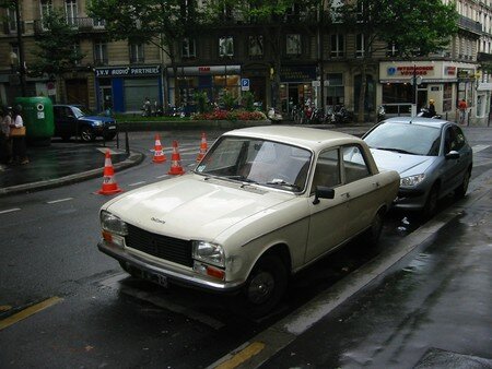 Peugeot304_av2